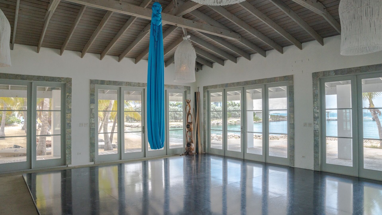 Photo of Others in Staniel Cay