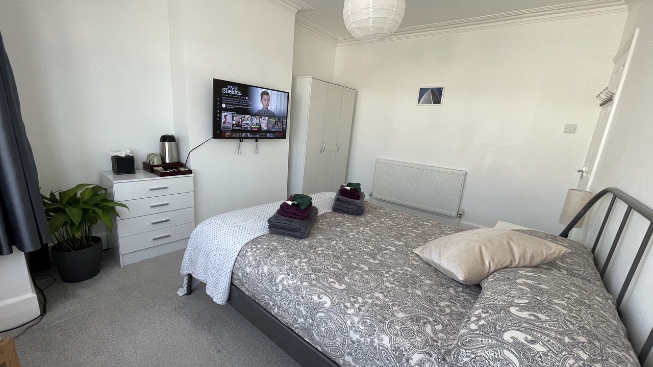 Photo of Bedroom in North Greenford