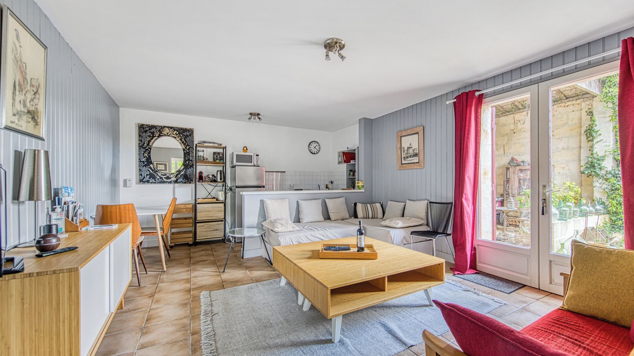 Photo of Livingroom in Arveyres