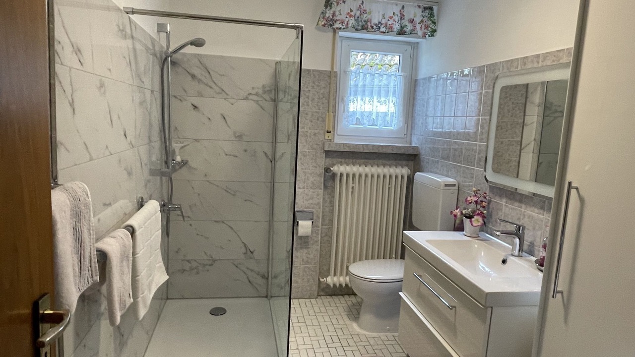 Photo of Bathroom in Roetenbach