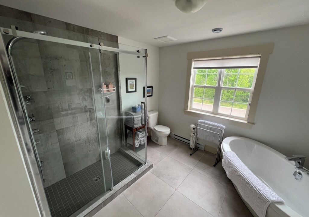 Photo of Bathroom in Dieppe