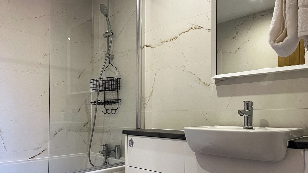 Photo of Bathroom in Stramshall