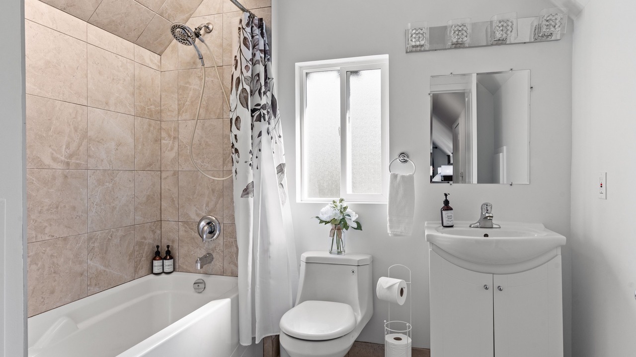Photo of Bathroom in Chilliwack