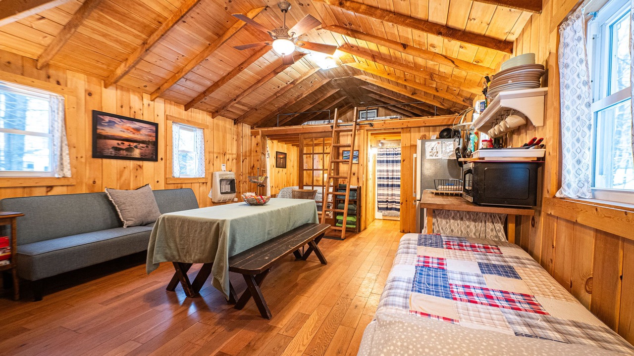 Photo of Bedroom in Voluntown