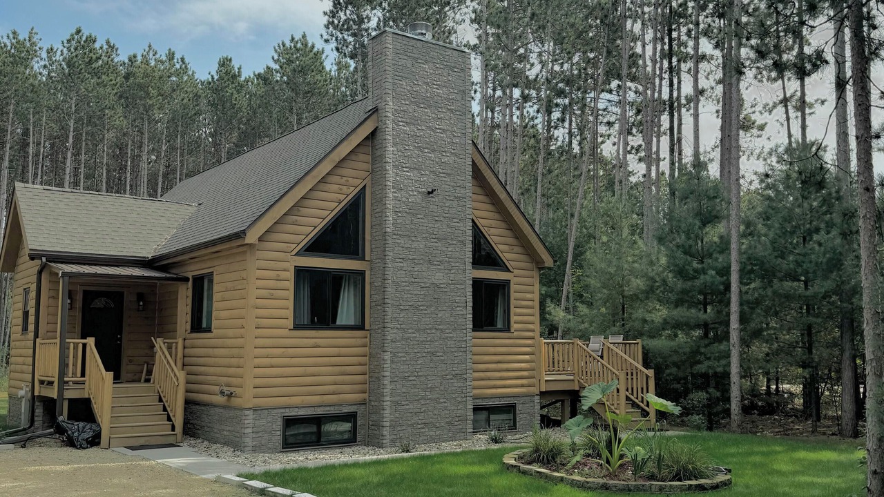 Photo of Outdoor in Lake Shore Estates