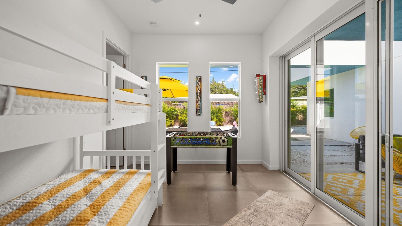 Photo of Bedroom in Arlington Park