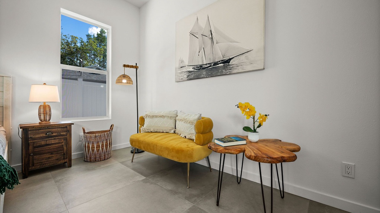 Photo of Livingroom in Arlington Park