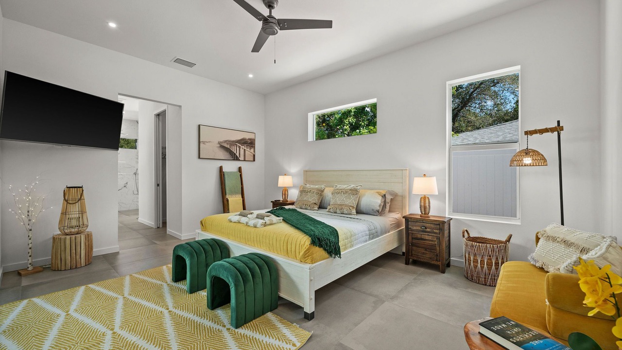 Photo of Bedroom in Arlington Park