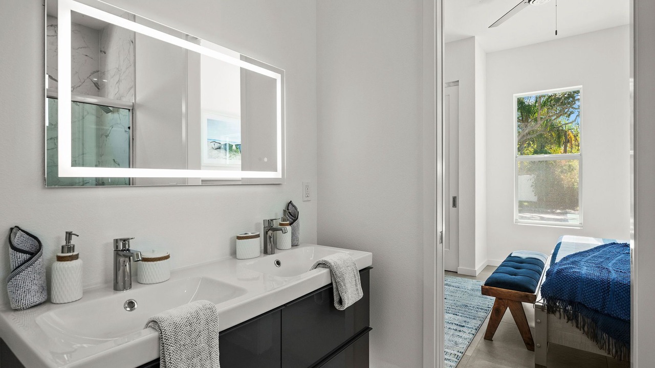 Photo of Bathroom in Arlington Park