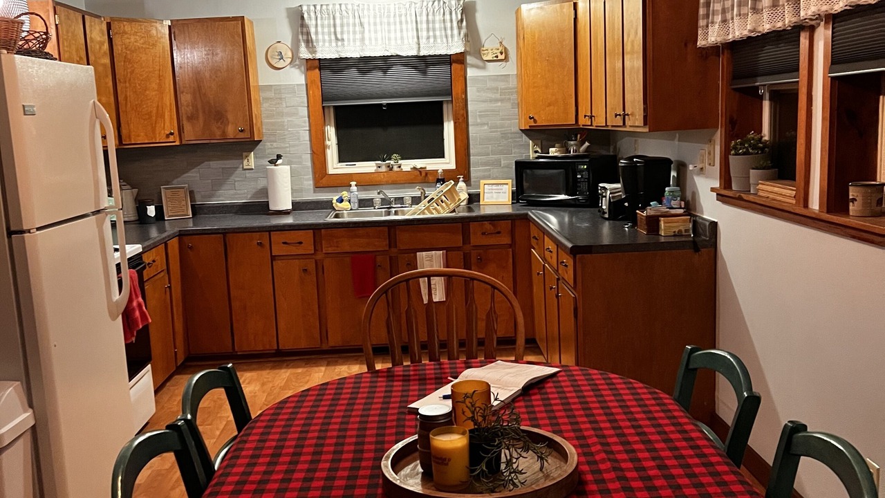 Photo of Kitchen in Elroy