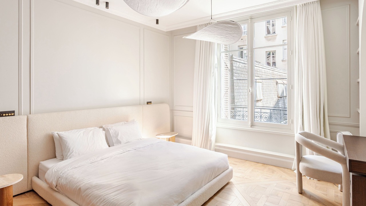 Photo of Bedroom in Faubourg-du-Roule