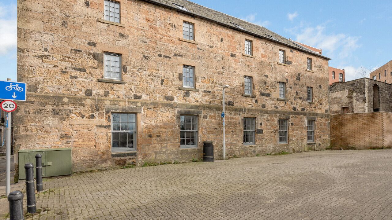 Photo of Outdoor in Dunfermline