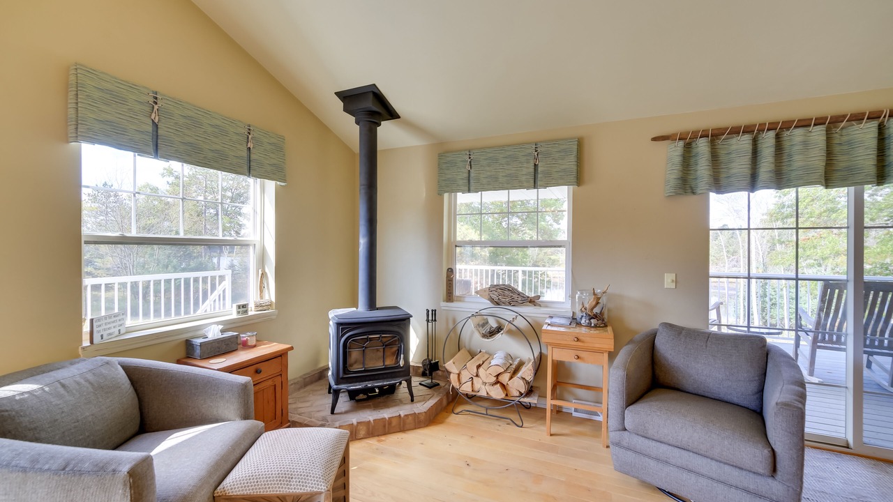 Photo of Livingroom in Ingalls