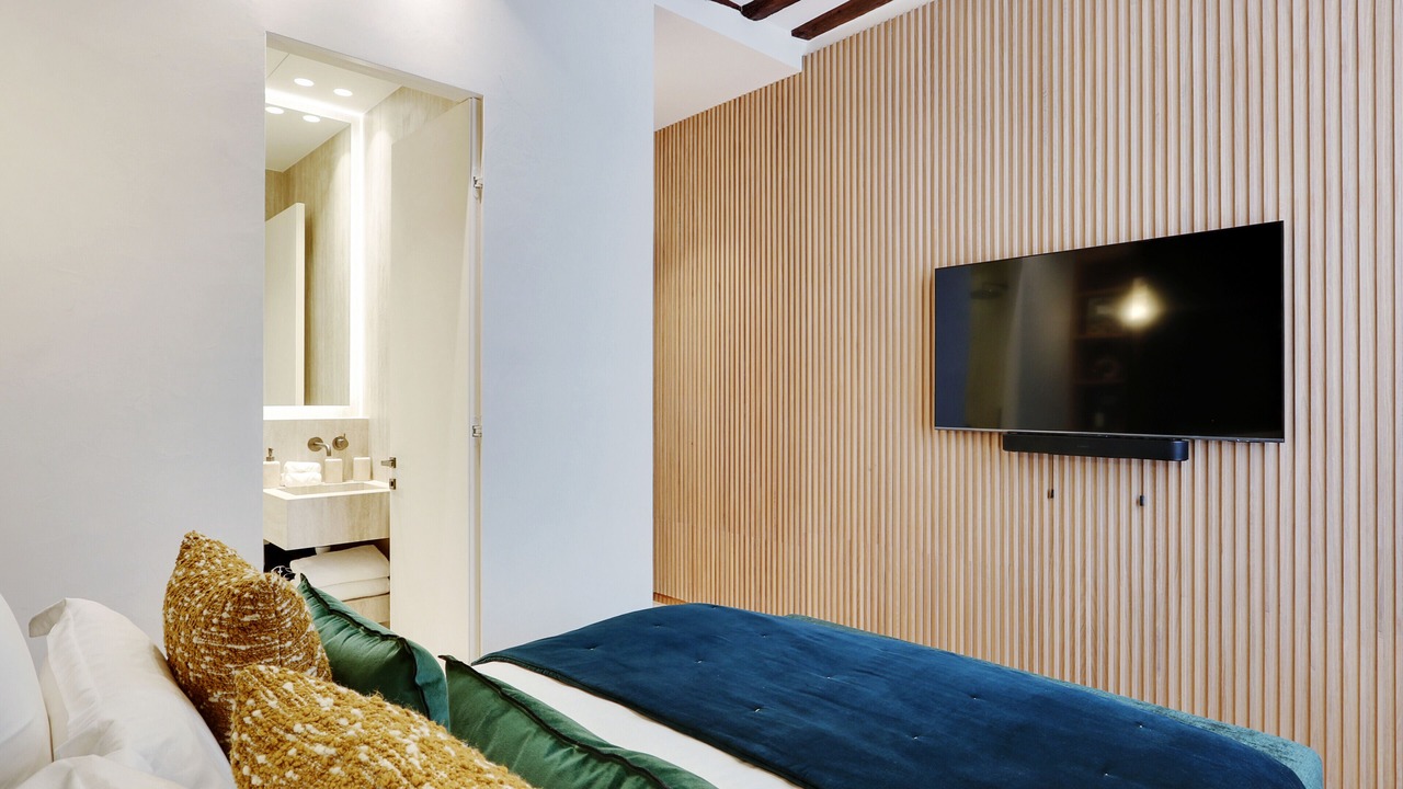 Photo of Bedroom in 6th Arrondissement