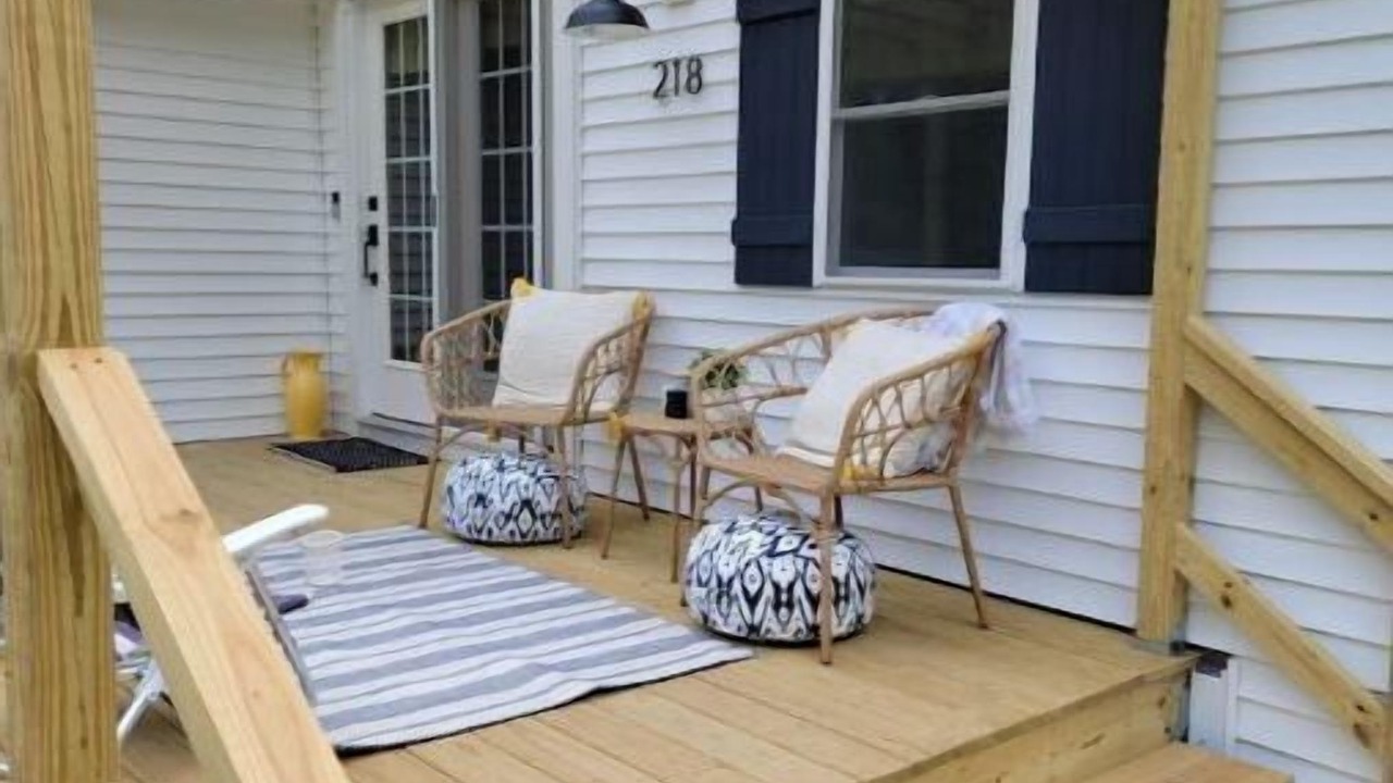 Photo of Patio Balcony in Coventry Lake