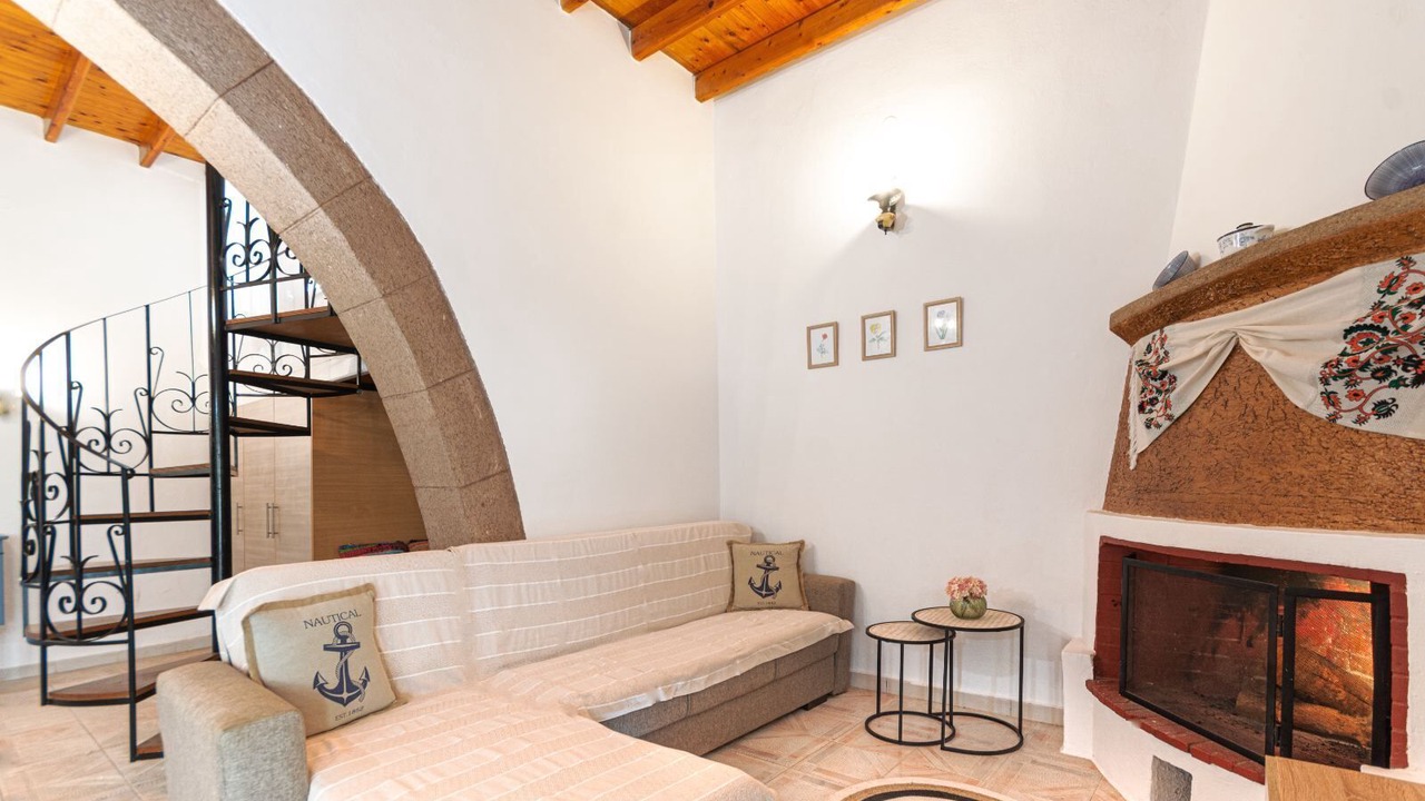 Photo of Livingroom in Archangelos
