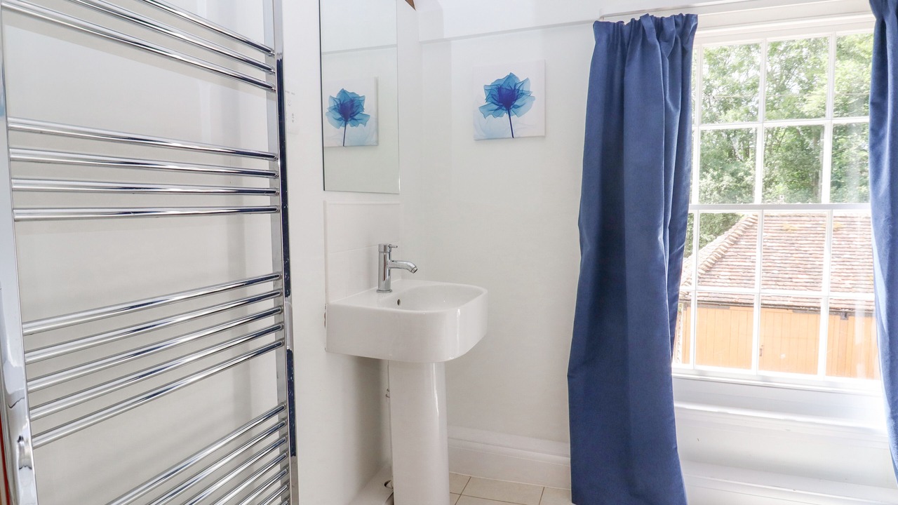 Photo of Bathroom in Wavehorne