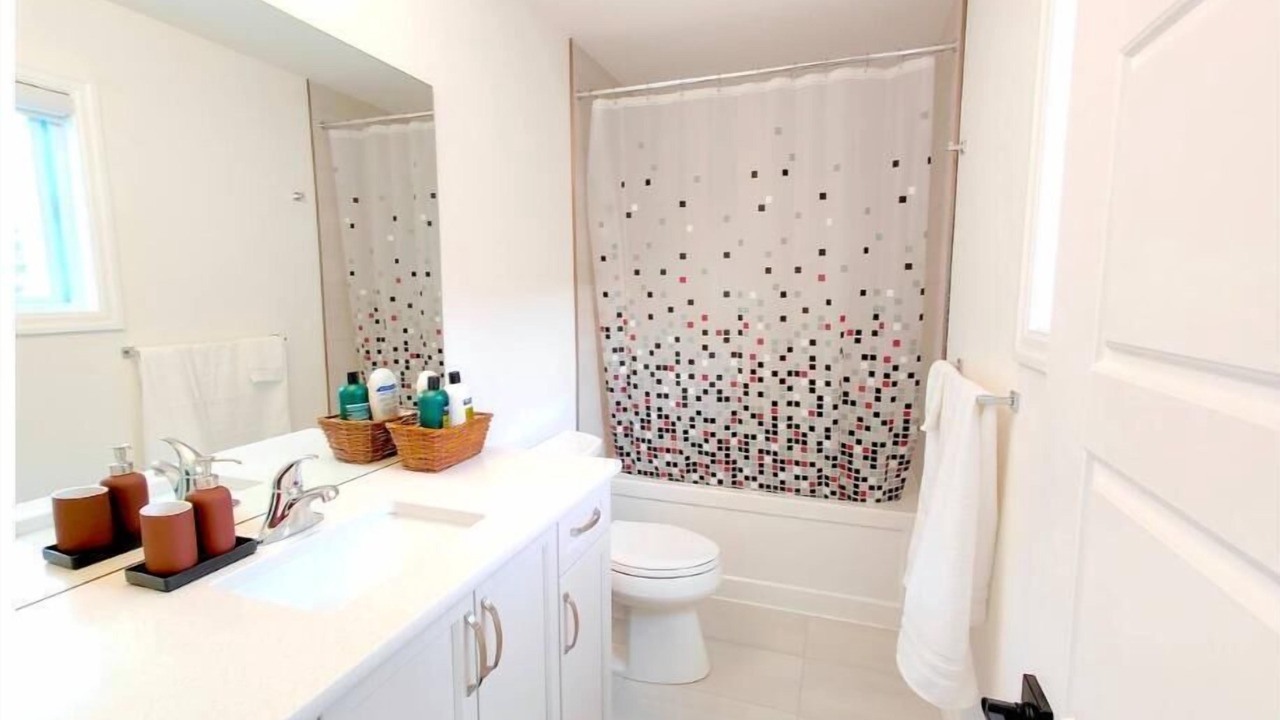 Photo of Bathroom in Ilderton