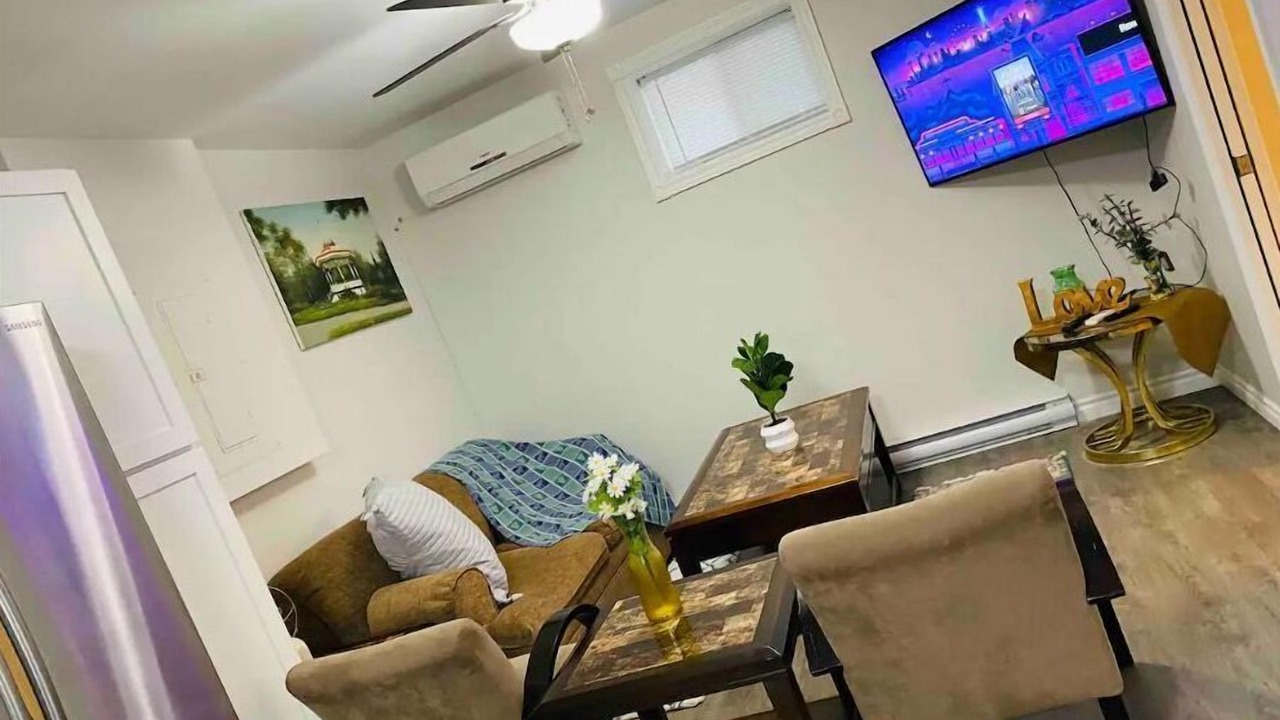 Photo of Livingroom in Bridgewater