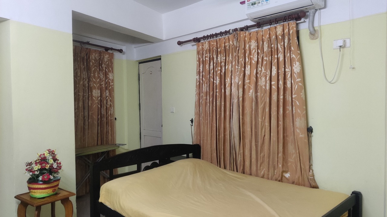 Photo of Bedroom in Thiruvananthapuram