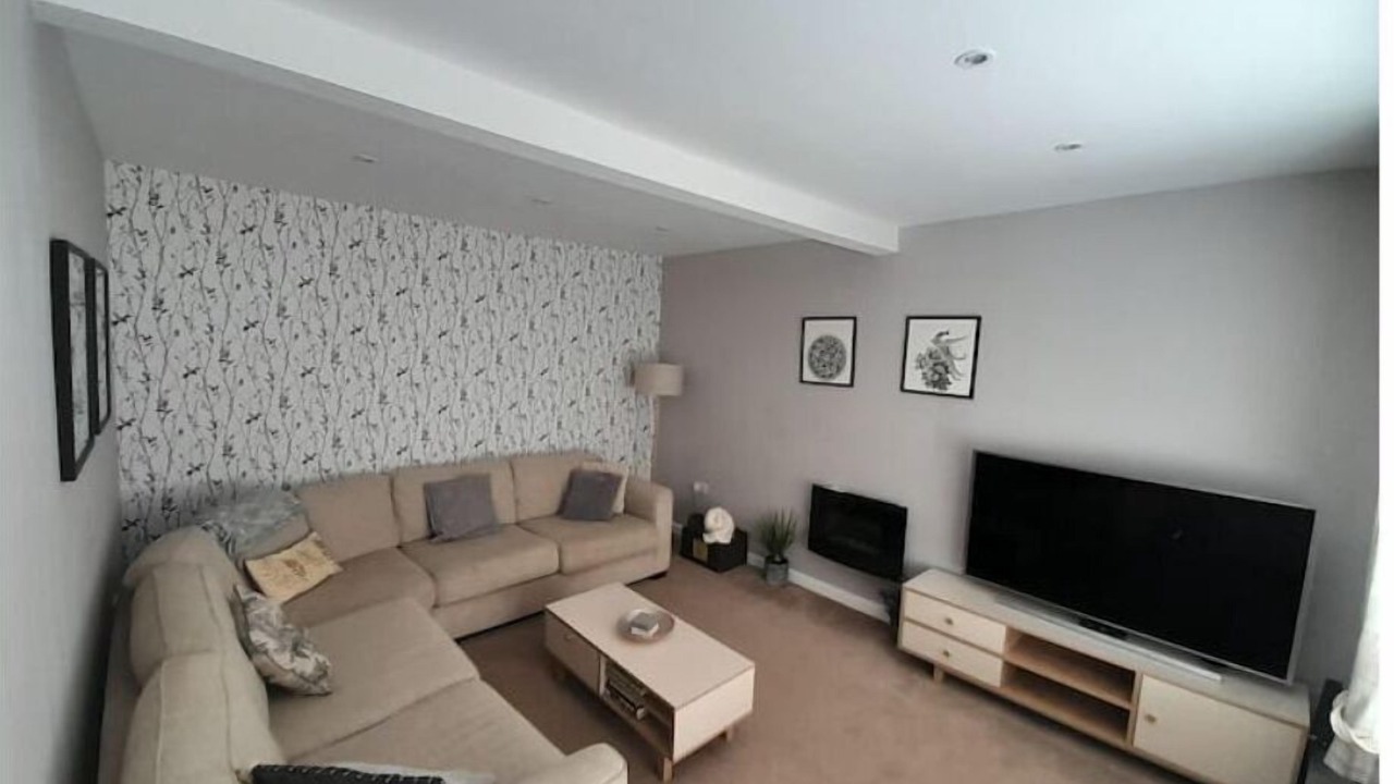 Photo of Livingroom in Bramcote