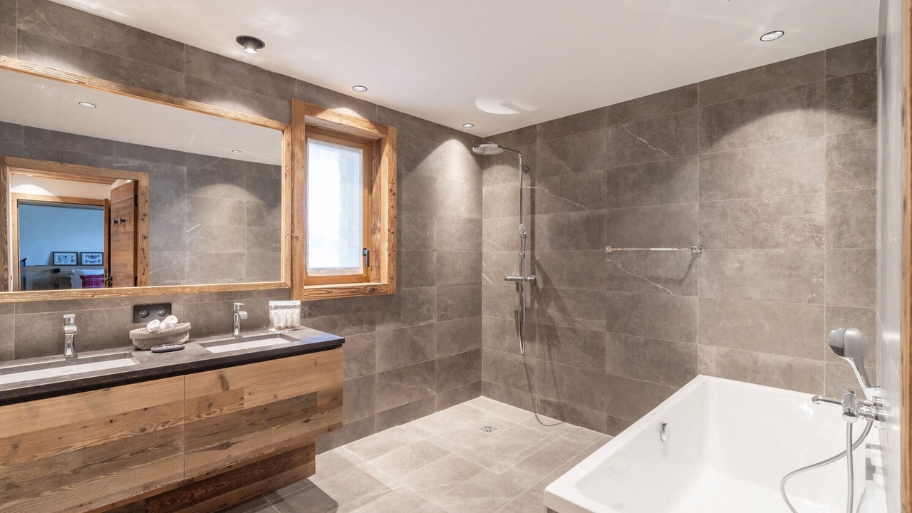 Photo of Bathroom in Le Praz