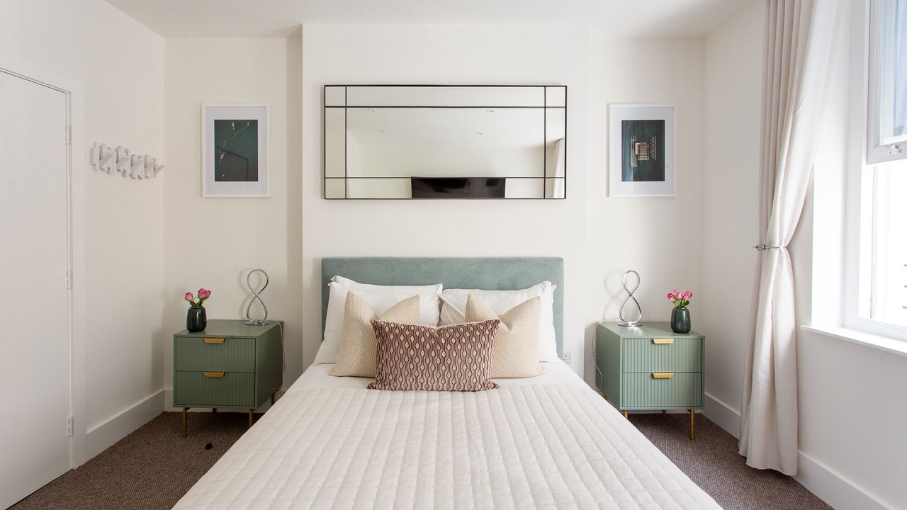 Photo of Bedroom in Bloomsbury