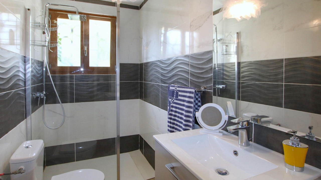 Photo of Bathroom in Aubenas
