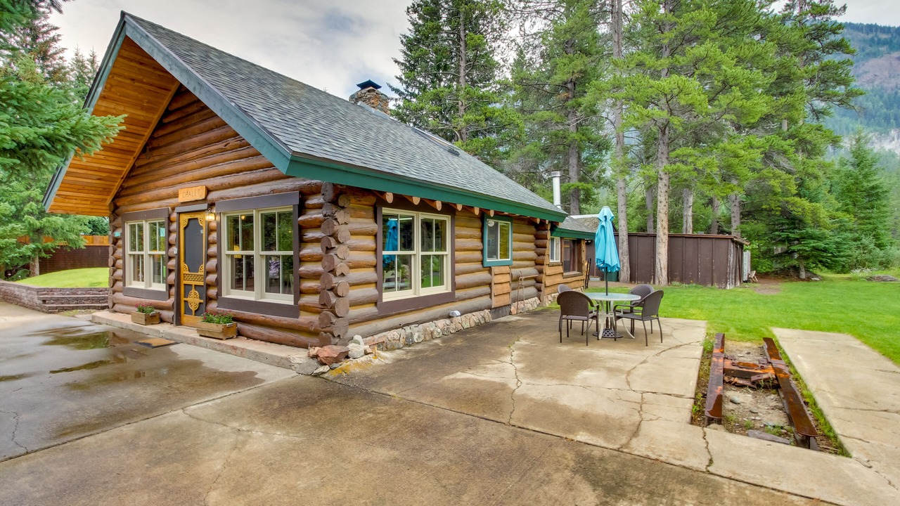 Photo of Outdoor in Silver Gate