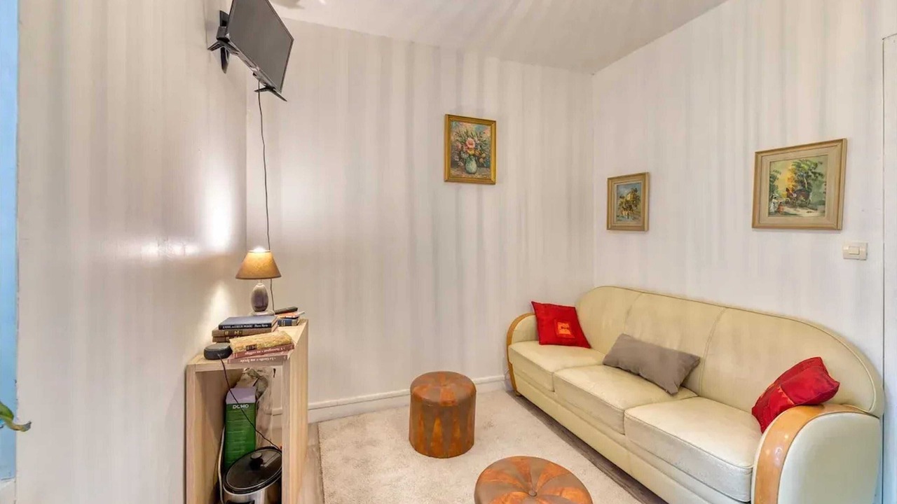 Photo of Livingroom in Fecamp