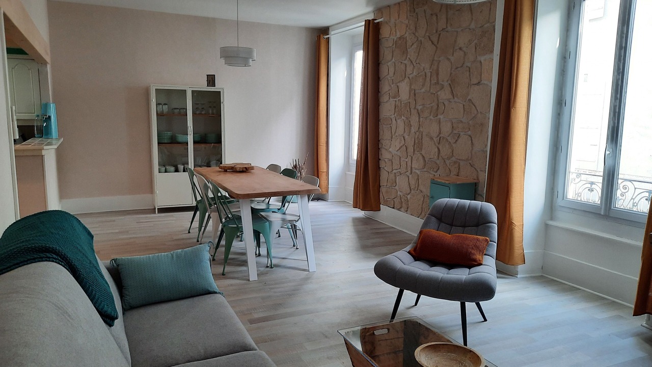 Photo of Livingroom in Aubenas