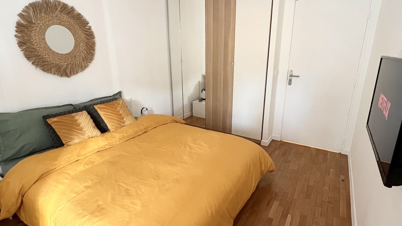 Photo of Bedroom in Montrouge