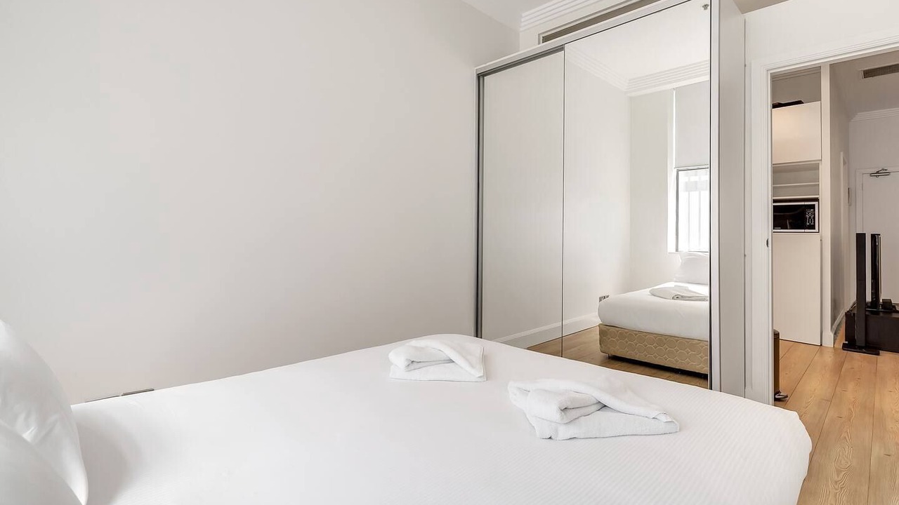Photo of Bedroom in Woolloomooloo