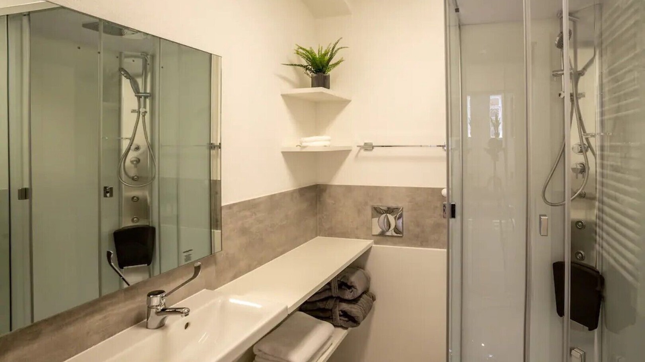 Photo of Bathroom in Giubiasco