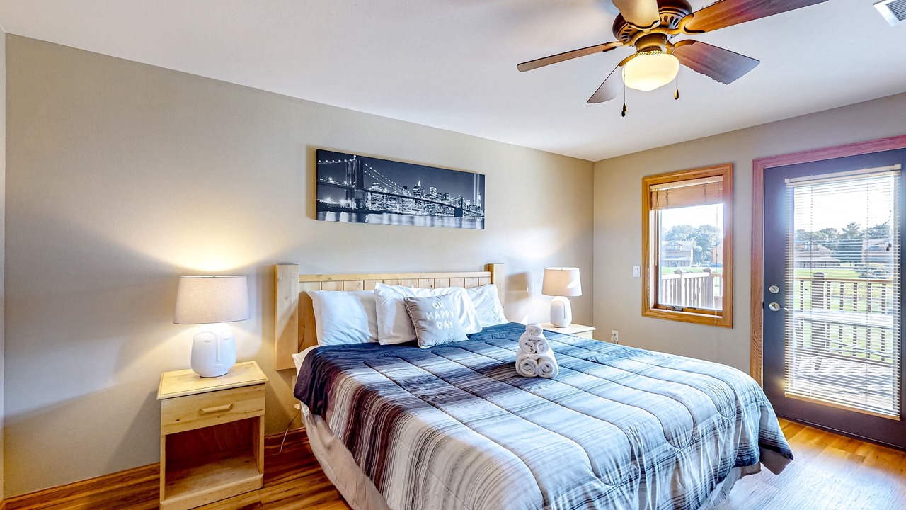 Photo of Bedroom in Dellwood