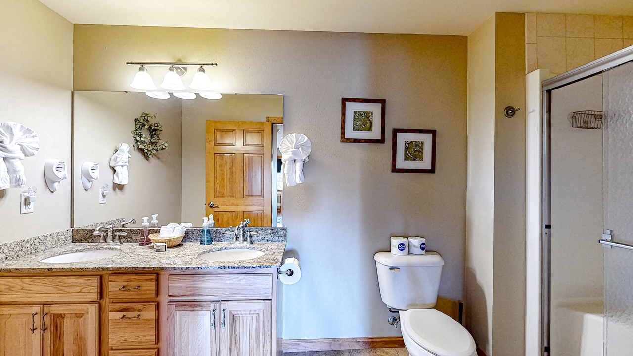 Photo of Bathroom in Dellwood