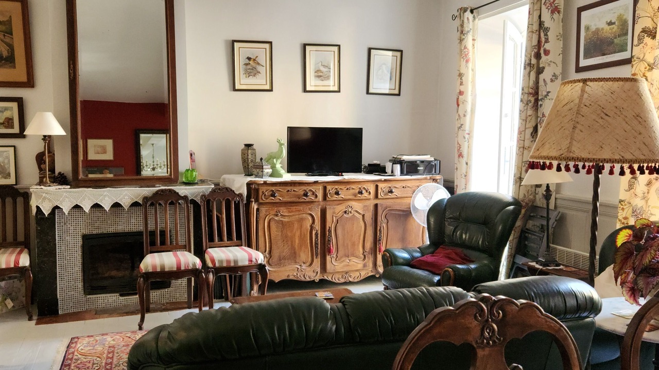 Photo of Livingroom in Quillan