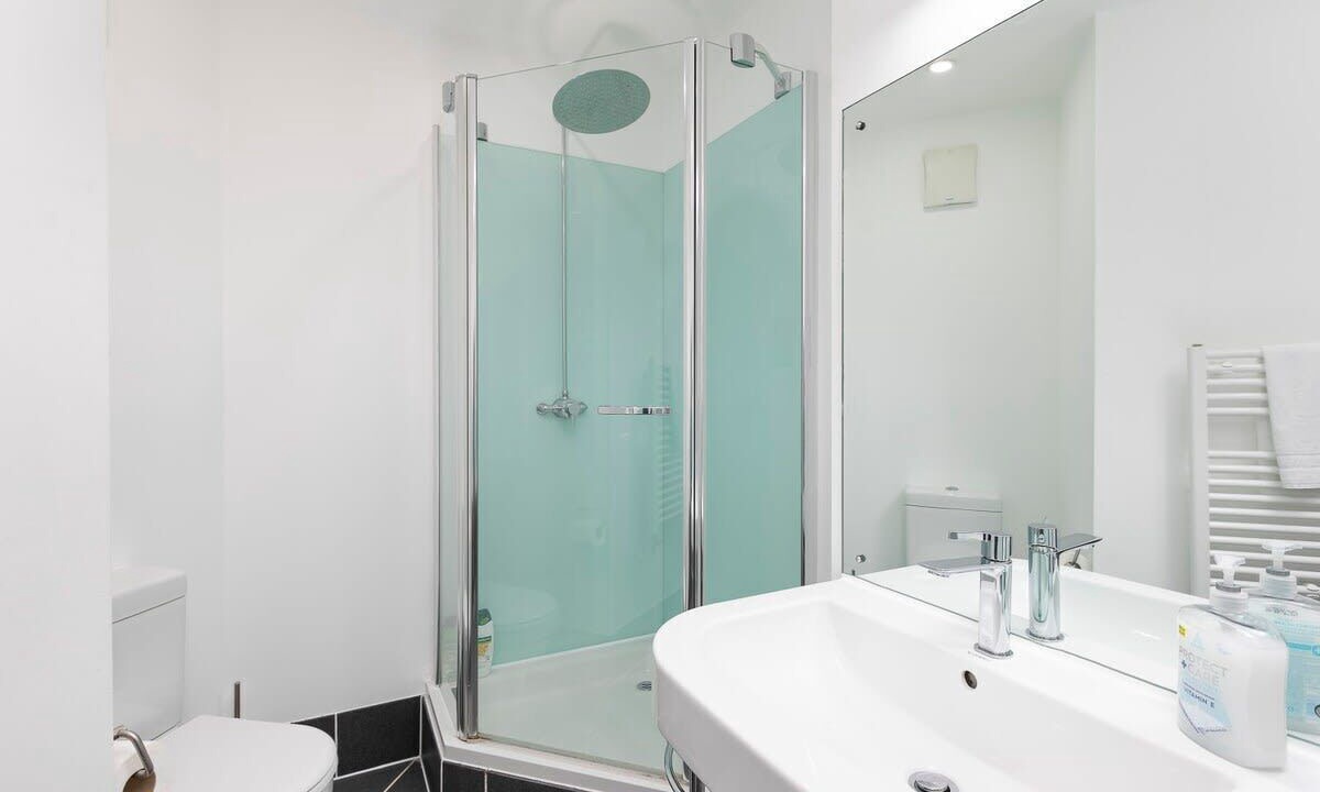 Photo of Bathroom in Bayswater