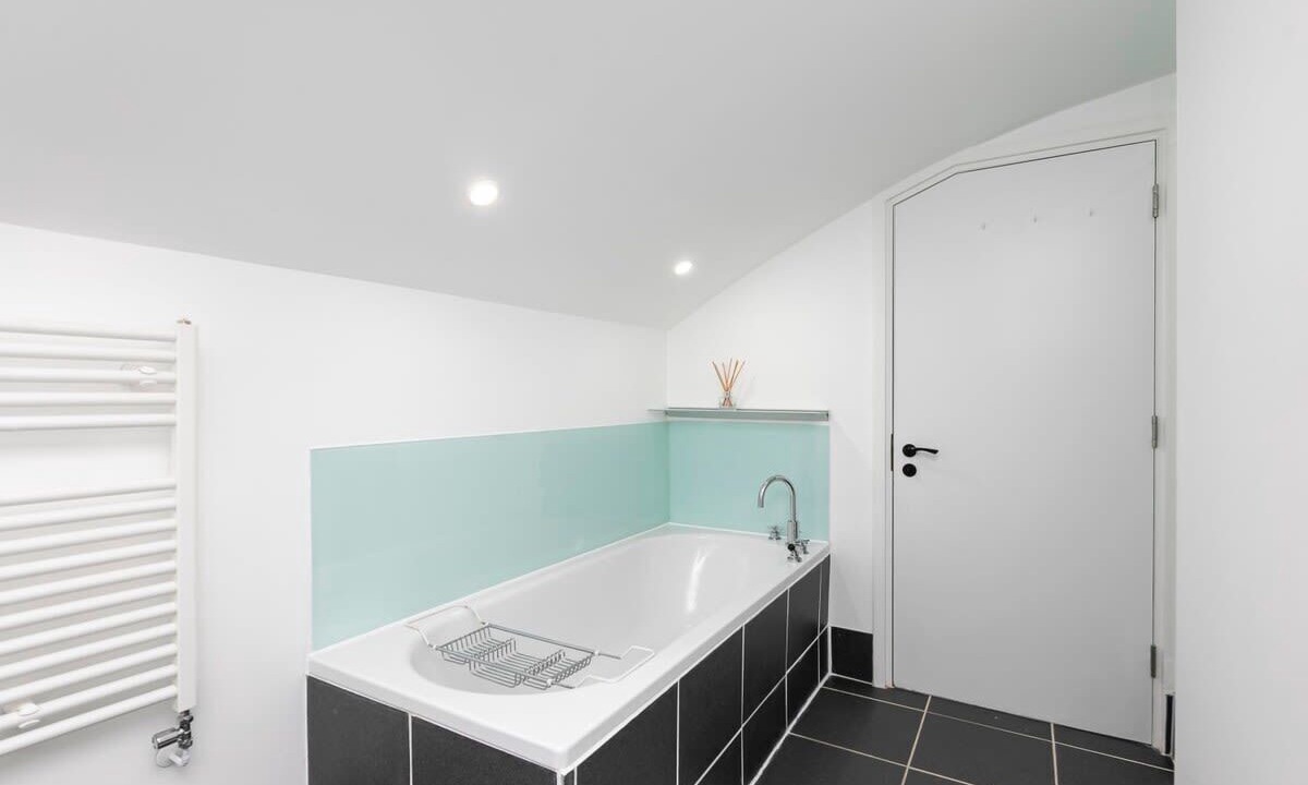 Photo of Bathroom in Bayswater