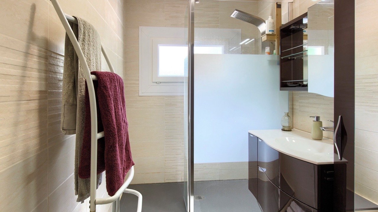 Photo of Bathroom in Le Pian-Medoc