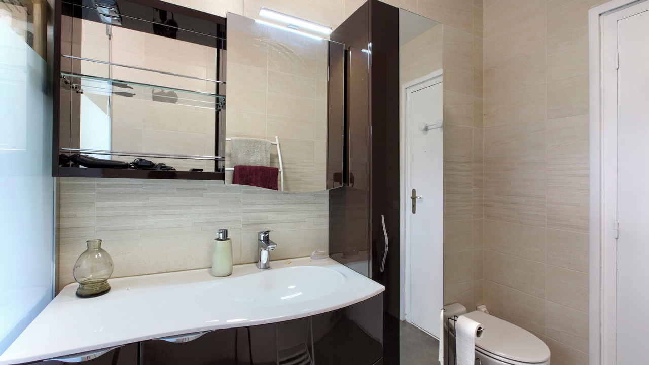 Photo of Bathroom in Le Pian-Medoc