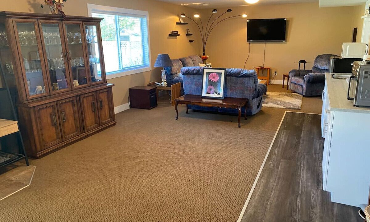 Photo of Livingroom in Castlegar