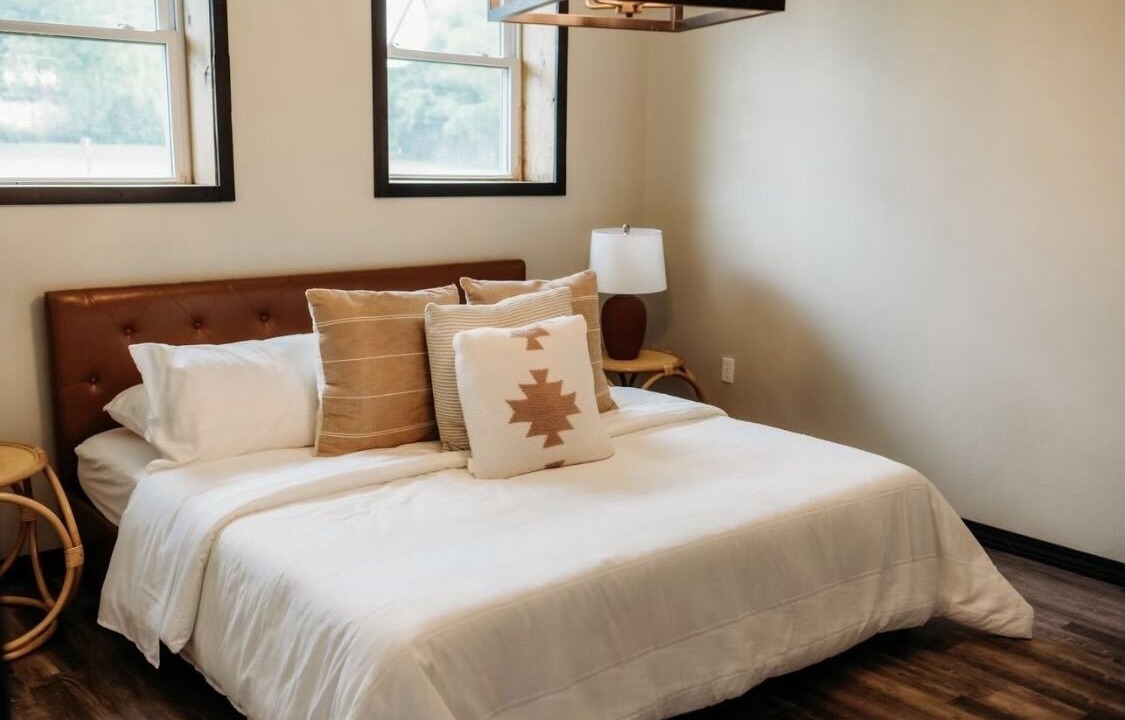 Photo of Bedroom in Mountain Grove