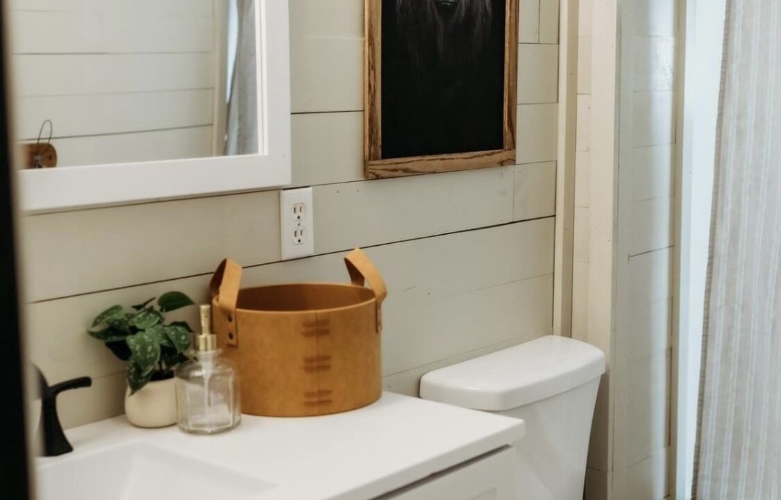 Photo of Bathroom in Mountain Grove