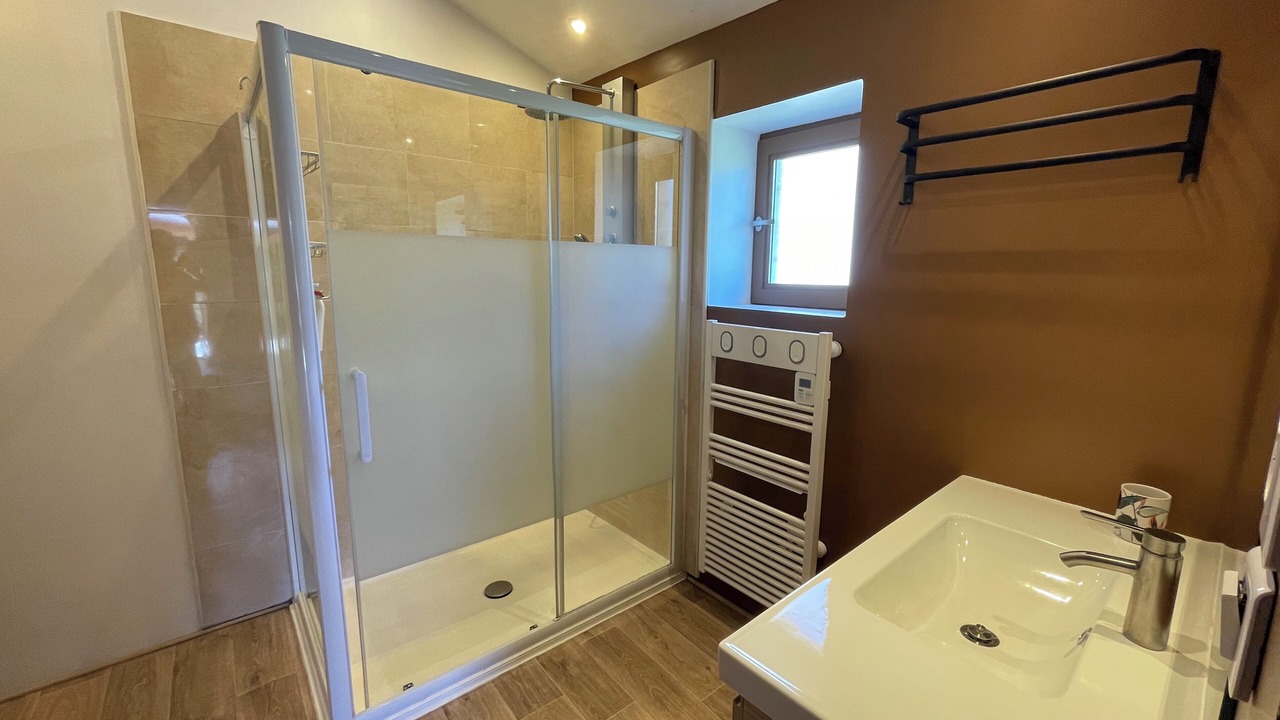 Photo of Bathroom in Avoine