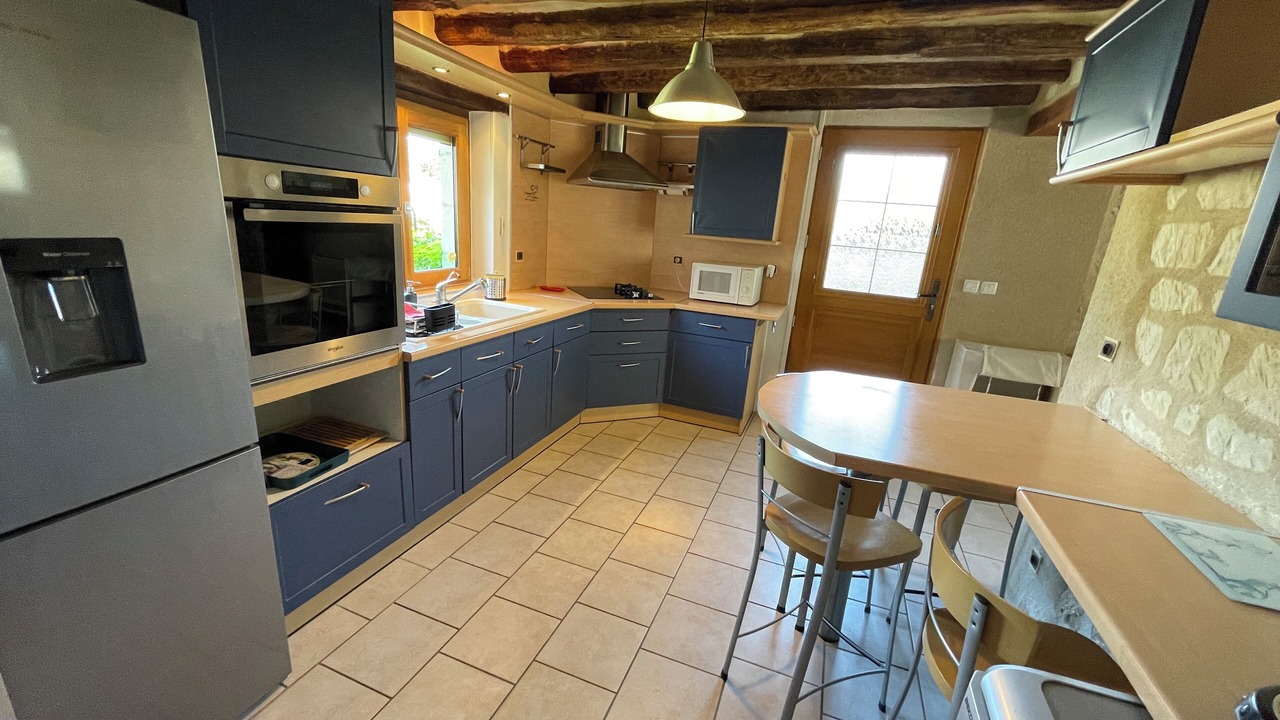 Photo of Kitchen in Avoine