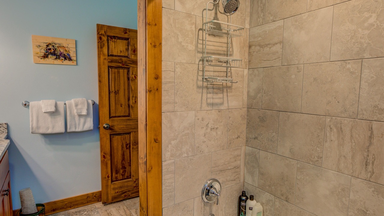 Photo of Bathroom in West Yellowstone