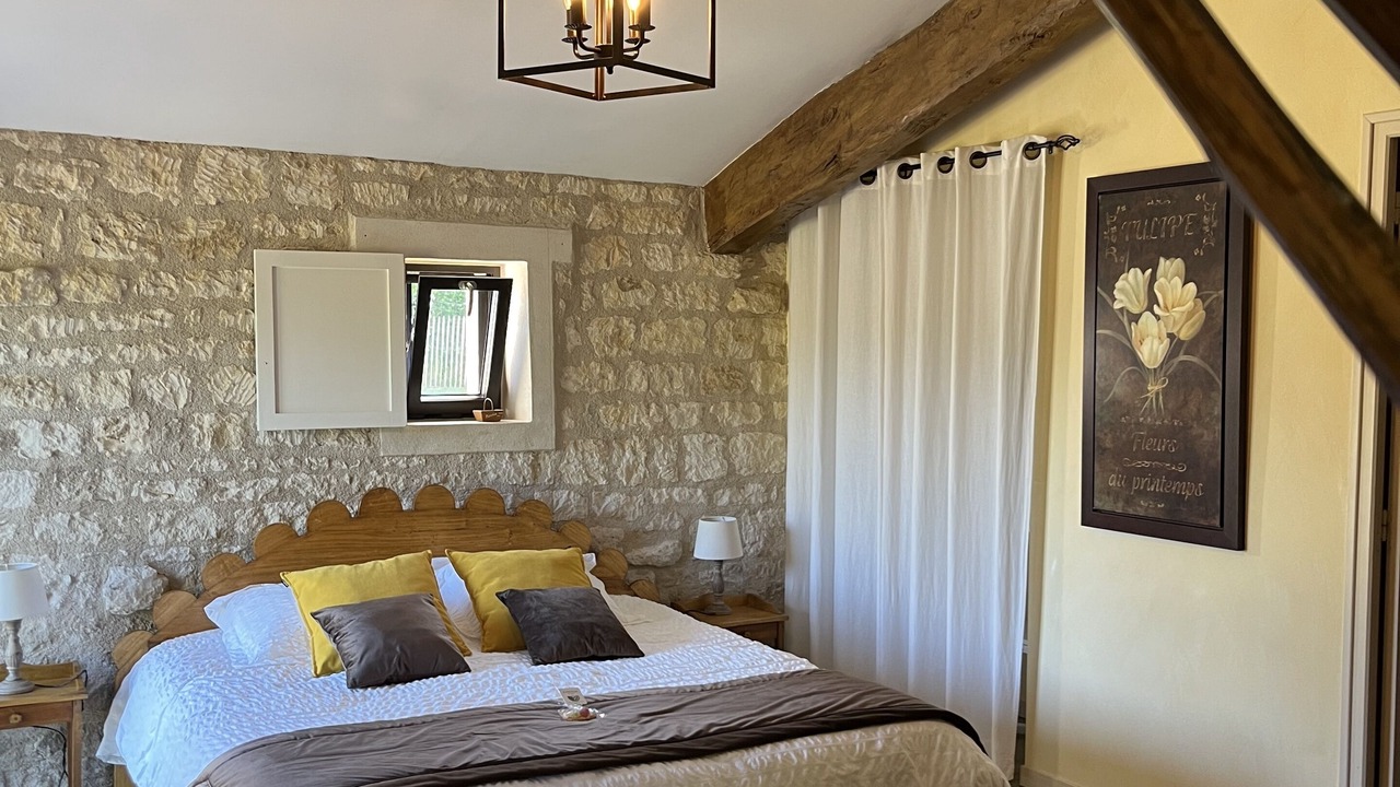 Photo of Bedroom in Benet