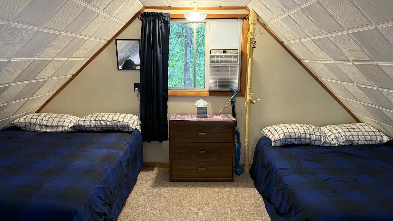 Photo of Bedroom in Germfask