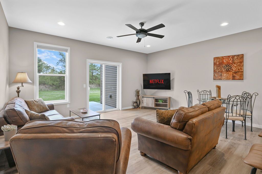 Photo of Livingroom in Plover